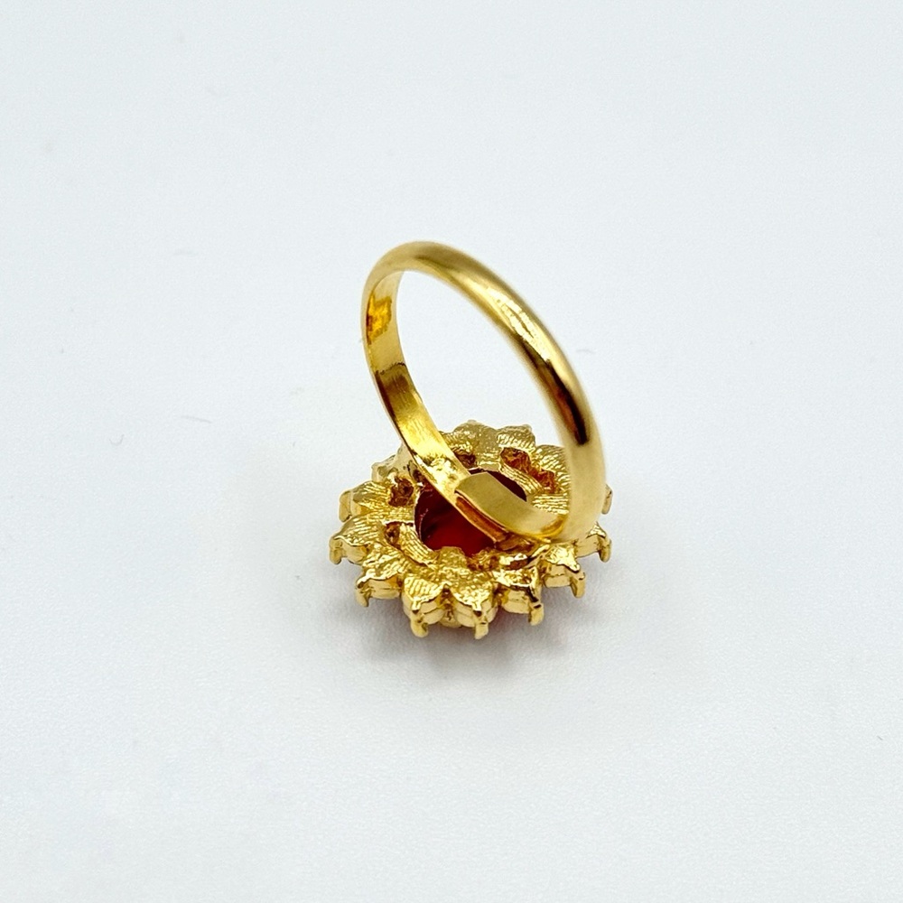 Vintage Gold Plated Ruby Red Stone Crystal Estate One Size Adjustable Ring - Picture 3 of 3